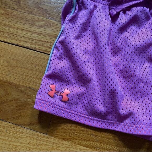 Under Armour & Nike Girls Mesh Athletic Shortie Shorts Lot of 2 - Youth Medium - Picture 4 of 9